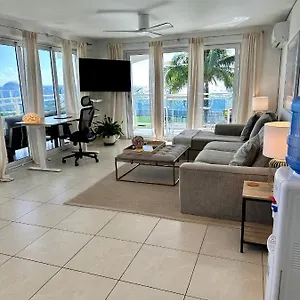  Apartment House - Luxe 1 Bedroom - Ocean Hideaway
